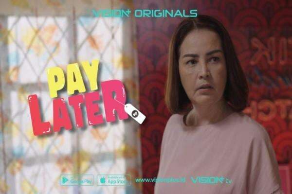 Roweina Umboh Sulap Diri Jadi Ibu Rumah Tangga Cerewet di Series Pay Later, Siap Menghibur Penonton! Roweina Umboh Sulap Diri Jadi Ibu Rumah Tangga Cerewet di Series Pay Later, Siap Menghibur Penonton!