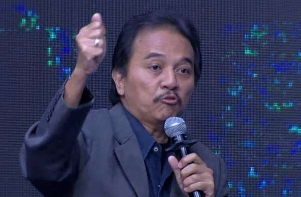 Roy Suryo Heran Kasus Ijazah Jokowi Naik Penyidikan: Lucu Banget, Berkas Hanya Fotokopi Roy Suryo Heran Kasus Ijazah Jokowi Naik Penyidikan: Lucu Banget, Berkas Hanya Fotokopi