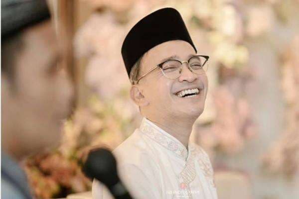 Ruben Onsu Ikhlas Batal Berangkat Haji Gegara Visa Furoda Tak Terbit: Allah Sudah Atur Ruben Onsu Ikhlas Batal Berangkat Haji Gegara Visa Furoda Tak Terbit: Allah Sudah Atur