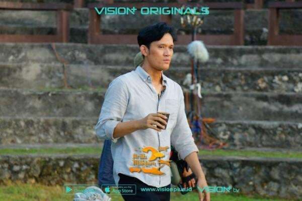 Rully Fiss Jadi Tukang Pijat di Series Arab Maklum 2, Rela Lakukan Ini Demi Cuan! Rully Fiss Jadi Tukang Pijat di Series Arab Maklum 2, Rela Lakukan Ini Demi Cuan!