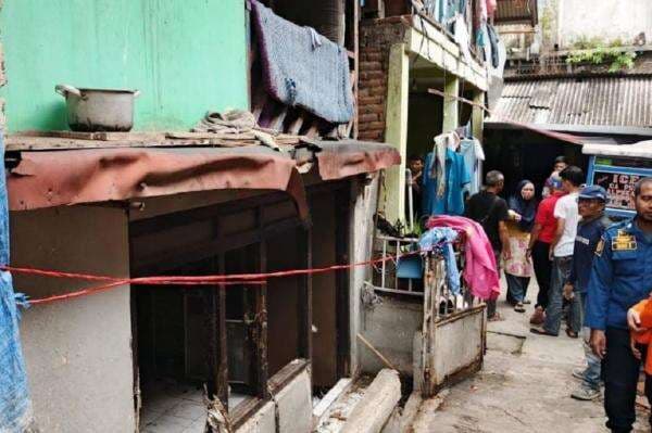 Ledakan Tabung Gas Elpiji di Bandung, 2 Rumah Rusak dan 4 Warga Luka Bakar Ledakan Tabung Gas Elpiji di Bandung, 2 Rumah Rusak dan 4 Warga Luka Bakar