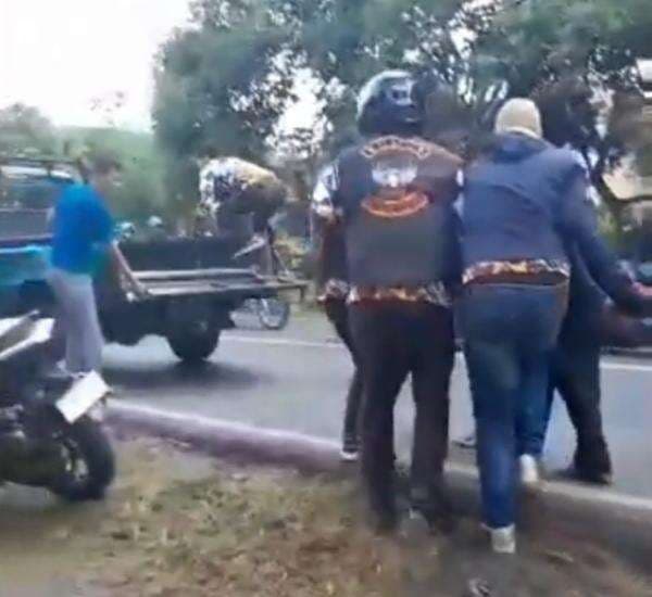 Vokalis Band Repvblik Ruri Kecelakaan Naik Moge di Ciamis, Kondisi Cukup Parah Vokalis Band Repvblik Ruri Kecelakaan Naik Moge di Ciamis, Kondisi Cukup Parah