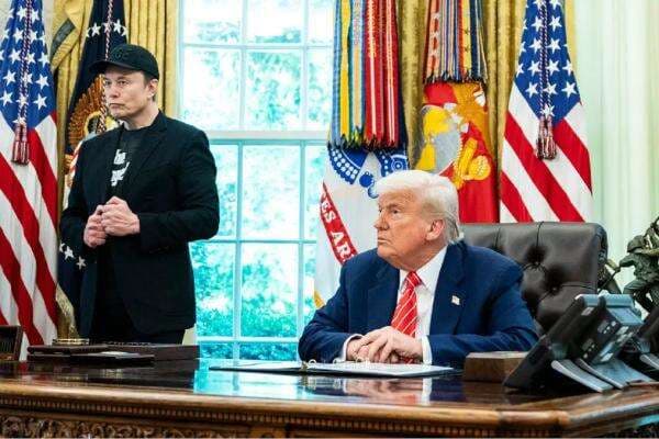 Rusia Siap Beri Elon Musk Suaka di Tengah Perseteruan dengan Donald Trump Rusia Siap Beri Elon Musk Suaka di Tengah Perseteruan dengan Donald Trump