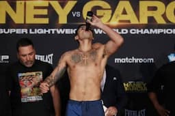 Ryan Garcia Tenggak Bir dan Kelebihan Bobot 1,45 Kg, Devin Haney: Dia Tidak Profesional