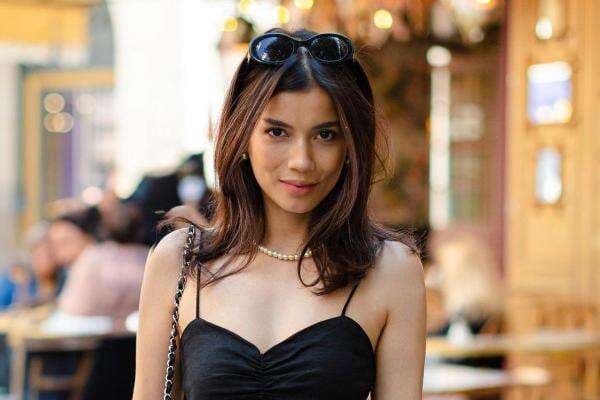 Sabrina Chairunnisa Akan Pergi ke Korea Usai Mengalami Keracunan Sabrina Chairunnisa Akan Pergi ke Korea Usai Mengalami Keracunan