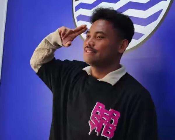 Bos Persib Bandung Beberkan Alasan Rekrut Saddil Ramdani Bos Persib Bandung Beberkan Alasan Rekrut Saddil Ramdani