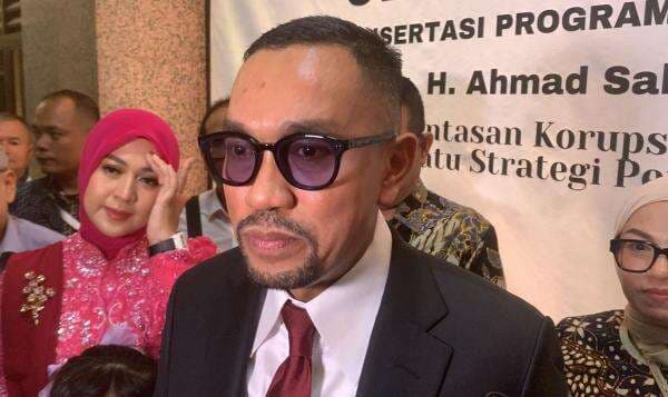 Sahroni Tak Setuju Wacana Royalti Musik di Acara Kondangan: Ini Sudah Ngaco Sahroni Tak Setuju Wacana Royalti Musik di Acara Kondangan: Ini Sudah Ngaco