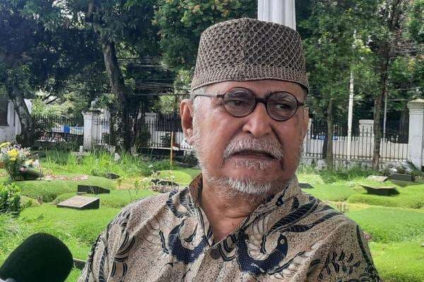 Salam Perpisahan Slamet Rahardjo untuk Ray Sahetapy: Pulang ke Tempat Tuhan Salam Perpisahan Slamet Rahardjo untuk Ray Sahetapy: Pulang ke Tempat Tuhan