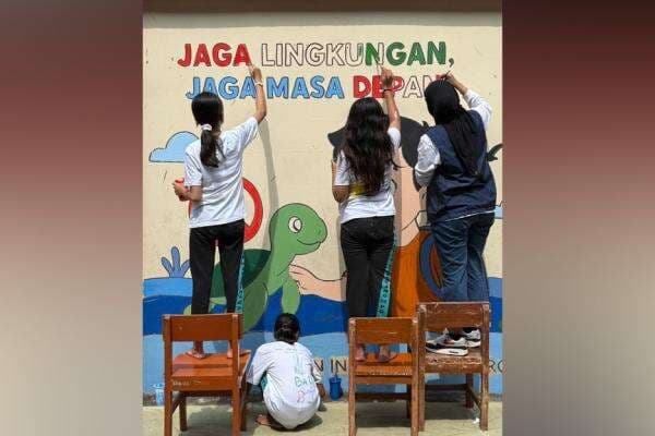 Sambut Hari Buku Nasional, Ratusan Anak Pulau Pramuka Dapat Pelajaran Literasi Maritim Sambut Hari Buku Nasional, Ratusan Anak Pulau Pramuka Dapat Pelajaran Literasi Maritim