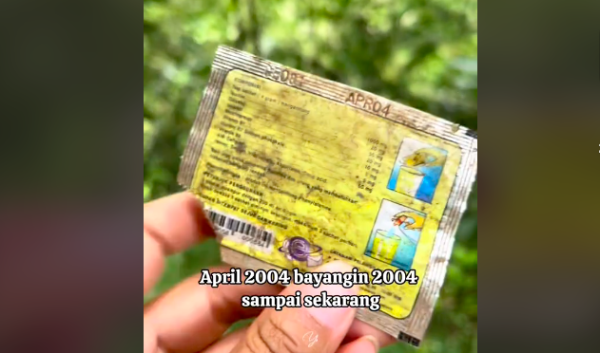 Viral Netizen Temukan Sampah Plastik Berusia 20 Tahun tapi Masih Utuh Viral Netizen Temukan Sampah Plastik Berusia 20 Tahun tapi Masih Utuh