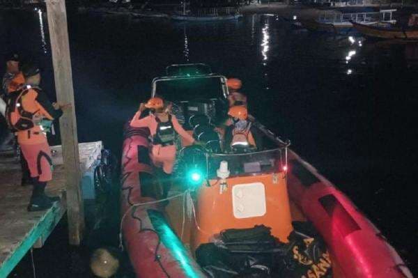 4 Penumpang KMP Tunu Pratama Jaya Ditemukan di Perairan Bali, Selamatkan Diri Naik Sekoci 4 Penumpang KMP Tunu Pratama Jaya Ditemukan di Perairan Bali, Selamatkan Diri Naik Sekoci