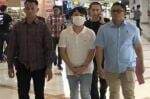 Sat-set! Ivan Sugianto Ditangkap Polda Jatim di Bandara Juanda Sat-set! Ivan Sugianto Ditangkap Polda Jatim di Bandara Juanda