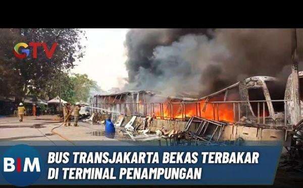 Terminal Bus Transjakarta Bekas Terbakar Terminal Bus Transjakarta Bekas Terbakar