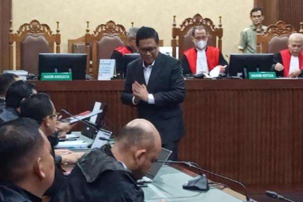 Sebut Dakwaan Jaksa Tak Terbukti, Hasto Minta Hakim Vonis Bebas Sebut Dakwaan Jaksa Tak Terbukti, Hasto Minta Hakim Vonis Bebas