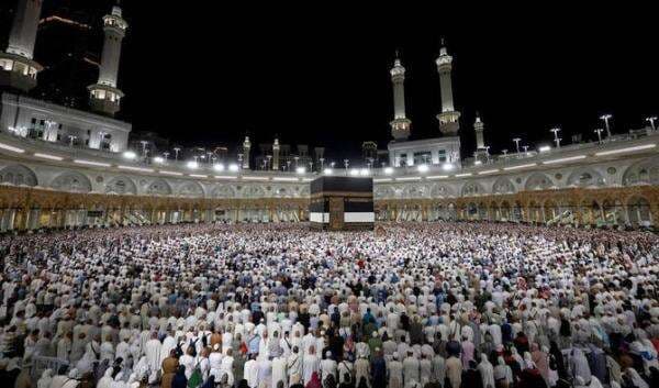 Segini Denda Jemaah Haji Ilegal 2025 yang Harus Dibayar ke Pemerintah Arab Saudi Segini Denda Jemaah Haji Ilegal 2025 yang Harus Dibayar ke Pemerintah Arab Saudi