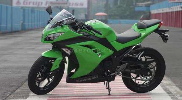 Segini Biaya Pajak Motor Kawasaki Ninja 250 Semua Tipe Segini Biaya Pajak Motor Kawasaki Ninja 250 Semua Tipe