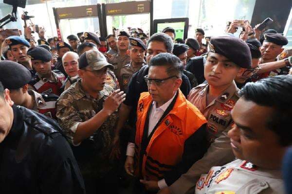 Duplik Hasto: Saya Korban Kesepakatan Dana Operasional Wahyu Setiawan dan Saeful Duplik Hasto: Saya Korban Kesepakatan Dana Operasional Wahyu Setiawan dan Saeful