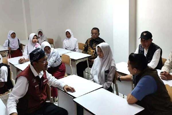 Sekolah Rakyat yang Digagas Presiden Prabowo Mulai Berjalan Senin Besok Sekolah Rakyat yang Digagas Presiden Prabowo Mulai Berjalan Senin Besok