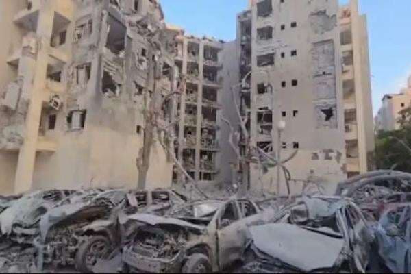 Serangan Rudal Iran Hancurkan Apartemen Israel, 4 Warga Zionis Tewas Serangan Rudal Iran Hancurkan Apartemen Israel, 4 Warga Zionis Tewas