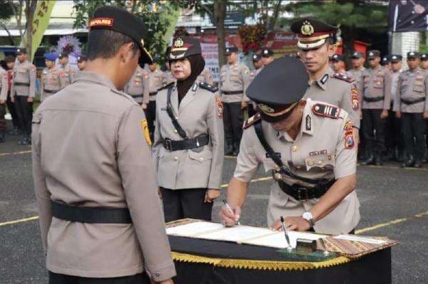 Sertijab, Ini Sosok Wakapolres dan Kasat Intelkam Polres Sampang yang Baru Sertijab, Ini Sosok Wakapolres dan Kasat Intelkam Polres Sampang yang Baru