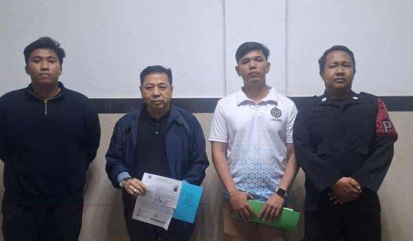 Foto Terbaru Setya Novanto saat Bebas Bersyarat dari Lapas Sukamiskin Foto Terbaru Setya Novanto saat Bebas Bersyarat dari Lapas Sukamiskin