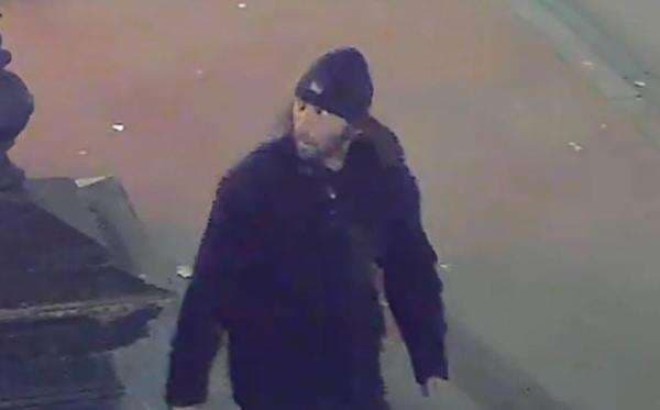 Siapa Angelo Loras? Pria Iran yang Membakar Sinagoge di Melbourne Siapa Angelo Loras? Pria Iran yang Membakar Sinagoge di Melbourne