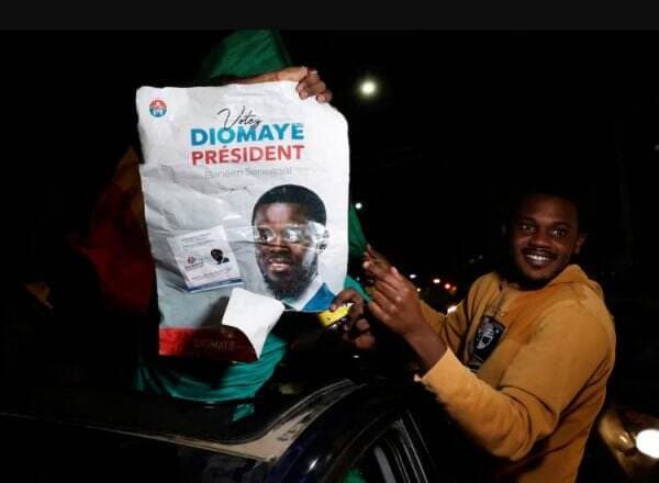 Siapa Diomaye Faye? Pemimpin Oposisi yang Memenangkan Pemilu Senegal