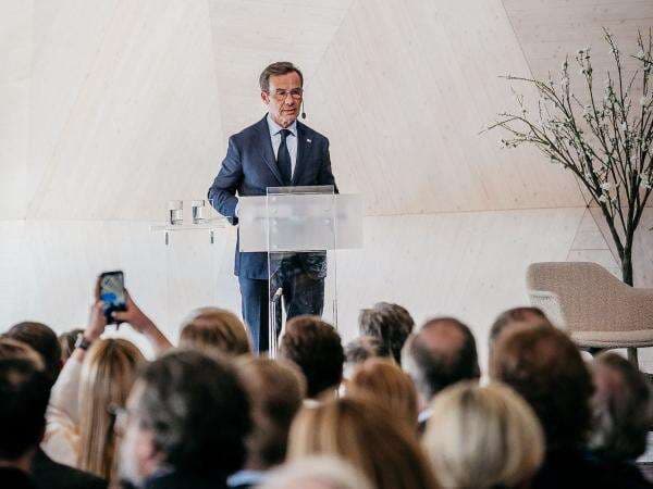 Siapa Ulf Kristersson? PM Swedia yang Sering Pakai Chatgpt untuk Mengambil Keputusan Siapa Ulf Kristersson? PM Swedia yang Sering Pakai Chatgpt untuk Mengambil Keputusan