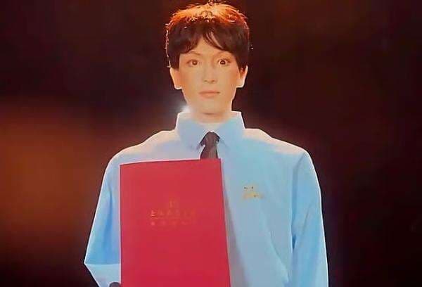 Siapa Xueba 01? Robot Humanoid China yang Daftar Kuliah PhD Jurusan Drama dan Film Siapa Xueba 01? Robot Humanoid China yang Daftar Kuliah PhD Jurusan Drama dan Film