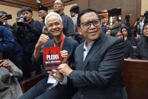Sidang Vonis Hasto Hari Ini, Guntur Romli: Seharusnya Bisa Divonis Bebas Sidang Vonis Hasto Hari Ini, Guntur Romli: Seharusnya Bisa Divonis Bebas