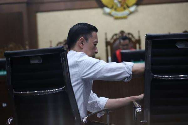 Sidang Vonis Tom Lembong, Hakim: Surat Putusan Lebih dari 1.000 Halaman Sidang Vonis Tom Lembong, Hakim: Surat Putusan Lebih dari 1.000 Halaman