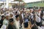Silaturahmi ke Ulama, Ridwan Kamil Diarak Bareng Habib Ali Kwitang Silaturahmi ke Ulama, Ridwan Kamil Diarak Bareng Habib Ali Kwitang