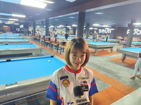 Respons Semringah Silviana Lu Hadapi Legenda Biliar Efren Reyes di Indonesia Respons Semringah Silviana Lu Hadapi Legenda Biliar Efren Reyes di Indonesia