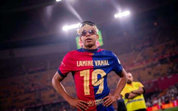 Adu Statistik Lamine Yamal dengan Cristiano Ronaldo dan Lionel Messi saat 17 tahun Adu Statistik Lamine Yamal dengan Cristiano Ronaldo dan Lionel Messi saat 17 tahun