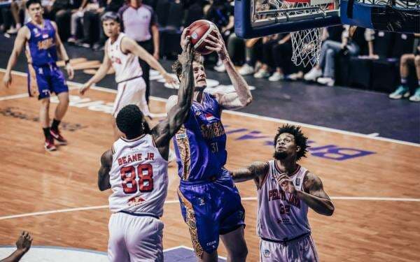 Hasil Semifinal IBL 2025: Satria Muda Bungkam Pelita Jaya, Dewa United Bantai RANS Simba Hasil Semifinal IBL 2025: Satria Muda Bungkam Pelita Jaya, Dewa United Bantai RANS Simba