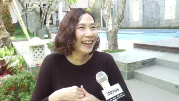 Kisah Huang Hua, Pebulu Tangkis China Rival Susy Susanti yang Kini Jadi WNI Kisah Huang Hua, Pebulu Tangkis China Rival Susy Susanti yang Kini Jadi WNI