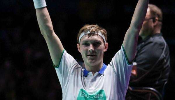 Kisah Viktor Axelsen, Pebulu Tangkis Denmark yang Bela Istora Senayan dari Ejekan Warganet soal Sopan Santun Penonton Kisah Viktor Axelsen, Pebulu Tangkis Denmark yang Bela Istora Senayan dari Ejekan Warganet soal Sopan Santun Penonton