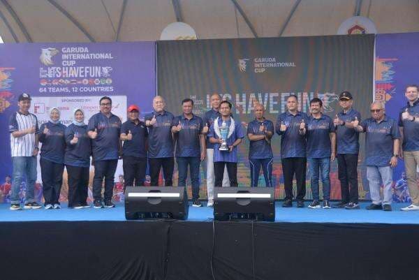 Cari Pemain Potensial Timnas Indonesia, Simon Tahamata hingga Indra Sjafri Hadiri Pembukaan GIC 2025 Cari Pemain Potensial Timnas Indonesia, Simon Tahamata hingga Indra Sjafri Hadiri Pembukaan GIC 2025