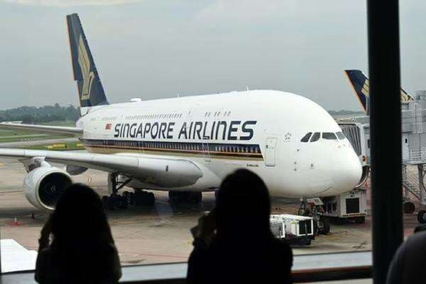 Singapore Airlines Minta Maaf karena Suguhkan Daging Babi ke Penumpang Muslim Singapore Airlines Minta Maaf karena Suguhkan Daging Babi ke Penumpang Muslim