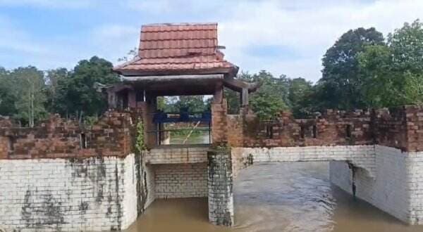 Situs Percandian Muarojambi Terendam Banjir, Jumlah Pengunjung Turun Drastis