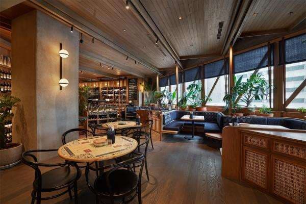 Social House di GI: Makanan Lezat, Wine Berkualitas, dan Pemandangan Menawan Social House di GI: Makanan Lezat, Wine Berkualitas, dan Pemandangan Menawan