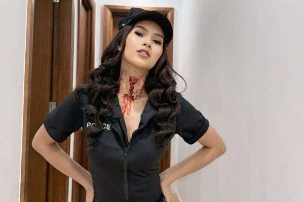 Soraya Rasyid <i>Cosplay</i> Jadi Polisi Seksi, <i>Netizen</i> Rebutan Minta Ditangkap Soraya Rasyid <i>Cosplay</i> Jadi Polisi Seksi, <i>Netizen</i> Rebutan Minta Ditangkap