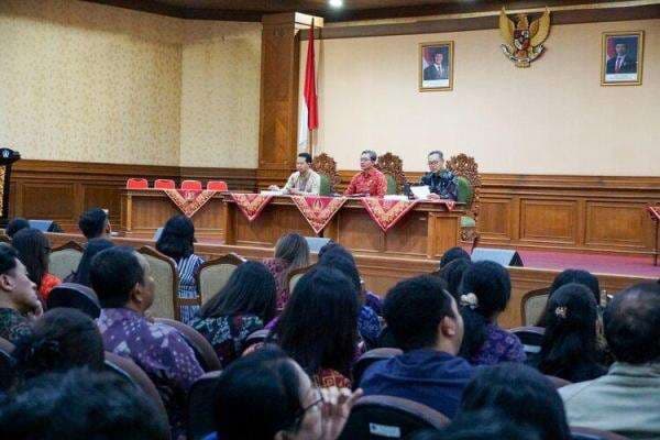 Pemkab Badung Gelar Sosialisasi Implementasi Katalog Elektronik Versi 6 Pemkab Badung Gelar Sosialisasi Implementasi Katalog Elektronik Versi 6