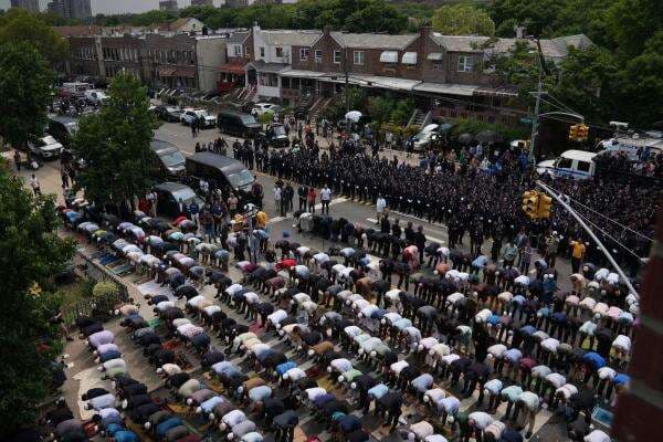 Sosok Didarul Islam Jadi Sorotan Media AS: Polisi NYPD yang Tewas dalam Penembakan Massal Manhattan Sosok Didarul Islam Jadi Sorotan Media AS: Polisi NYPD yang Tewas dalam Penembakan Massal Manhattan