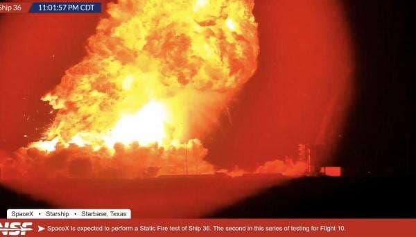 Pesawat Luar Angkasa SpaceX Milik Elon Musk Meledak Dahsyat! Pesawat Luar Angkasa SpaceX Milik Elon Musk Meledak Dahsyat!