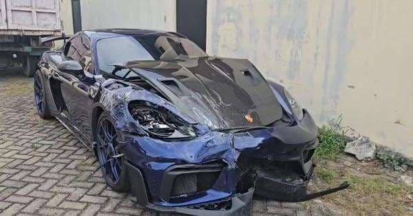 Spesifikasi Porsche Cayman GT4 RS yang Ringsek Tabrak Toyota Rush di Sidoarjo Spesifikasi Porsche Cayman GT4 RS yang Ringsek Tabrak Toyota Rush di Sidoarjo