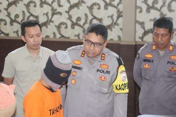 Pembunuh Mama Muda di Lampung Selatan Ditangkap saat Mudik ke Jakarta, Ternyata Suaminya Pembunuh Mama Muda di Lampung Selatan Ditangkap saat Mudik ke Jakarta, Ternyata Suaminya