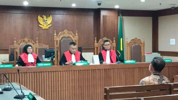 Breaking News! Eks Ketua PN Surabaya Divonis 7 Tahun Penjara Terkait Ronald Tannur Breaking News! Eks Ketua PN Surabaya Divonis 7 Tahun Penjara Terkait Ronald Tannur