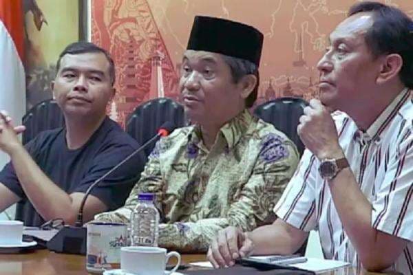 Suap Hakim Rp60 Miliar, Ray Rangkuti Sebut Duo Advokat Memanipulasi Hukum Suap Hakim Rp60 Miliar, Ray Rangkuti Sebut Duo Advokat Memanipulasi Hukum