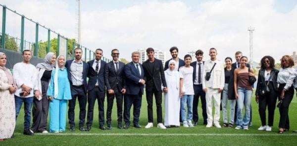 Jelang Final Piala Eropa Inggris vs Spanyol: Begini Suasana Islami Keluarga Penyerang Timnas Spanyol Lamine Yamal, Nenek dan Saudaranya Kenakan Hijab Jelang Final Piala Eropa Inggris vs Spanyol: Begini Suasana Islami Keluarga Penyerang Timnas Spanyol Lamine Yamal, Nenek dan Saudaranya Kenakan Hijab